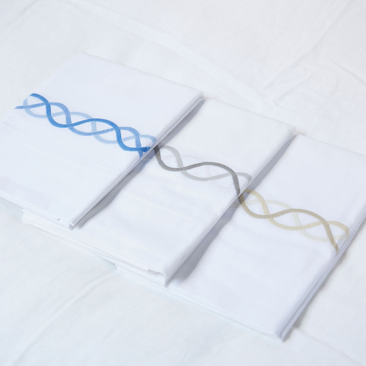 Gracious Home Triple Chain Link Collection