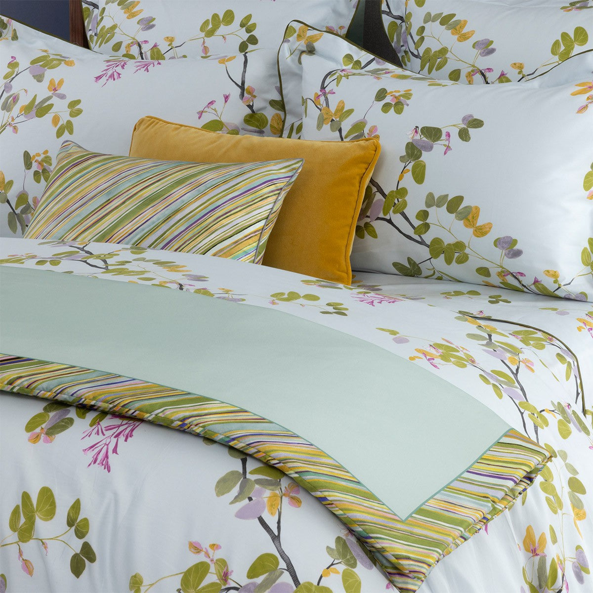 Yves Delorme Luciole Counterpane / Bed Runner