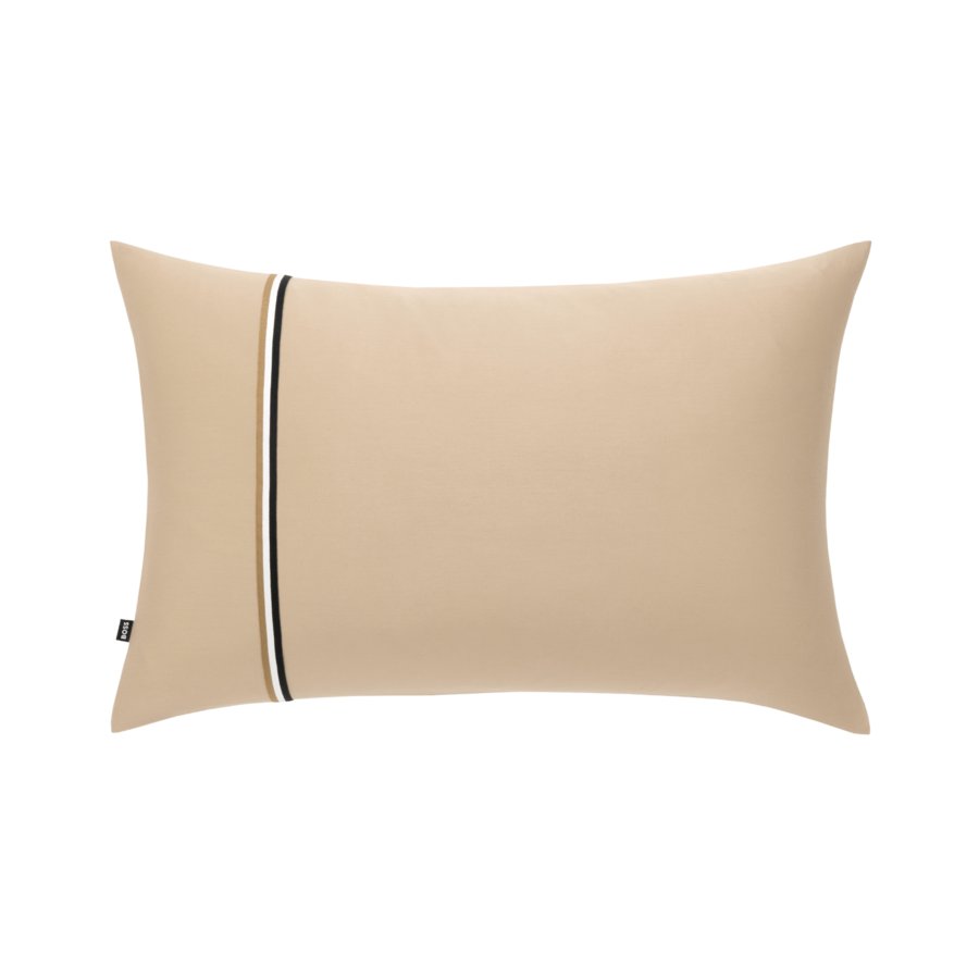 An image of Yves Delorme / Hugo Boss BLinea Sham (Pair)