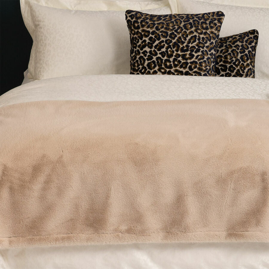 An image of Yves Delorme Frisson Faux Fur Throw