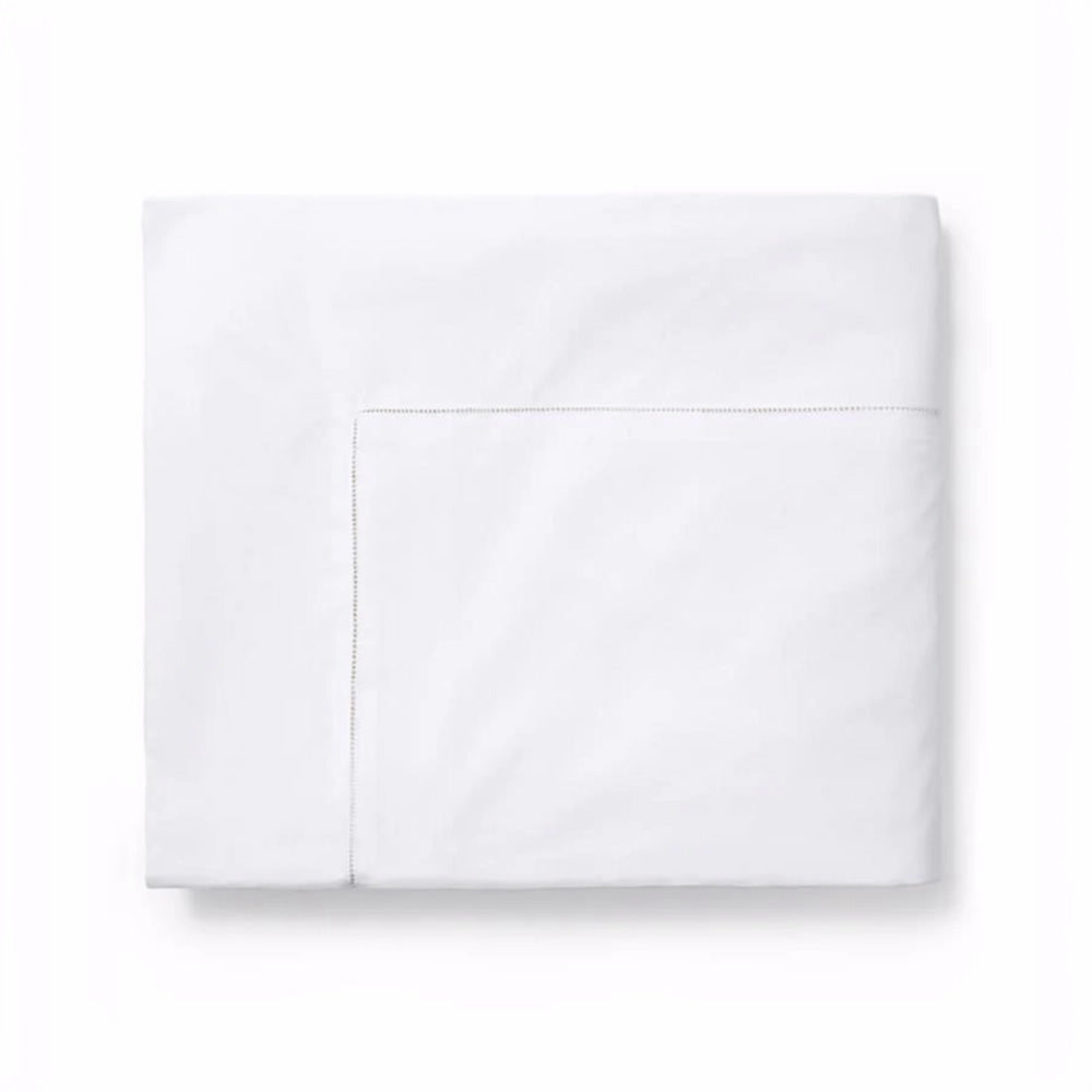 An image of Sferra Milos Duvet Cover - King - White