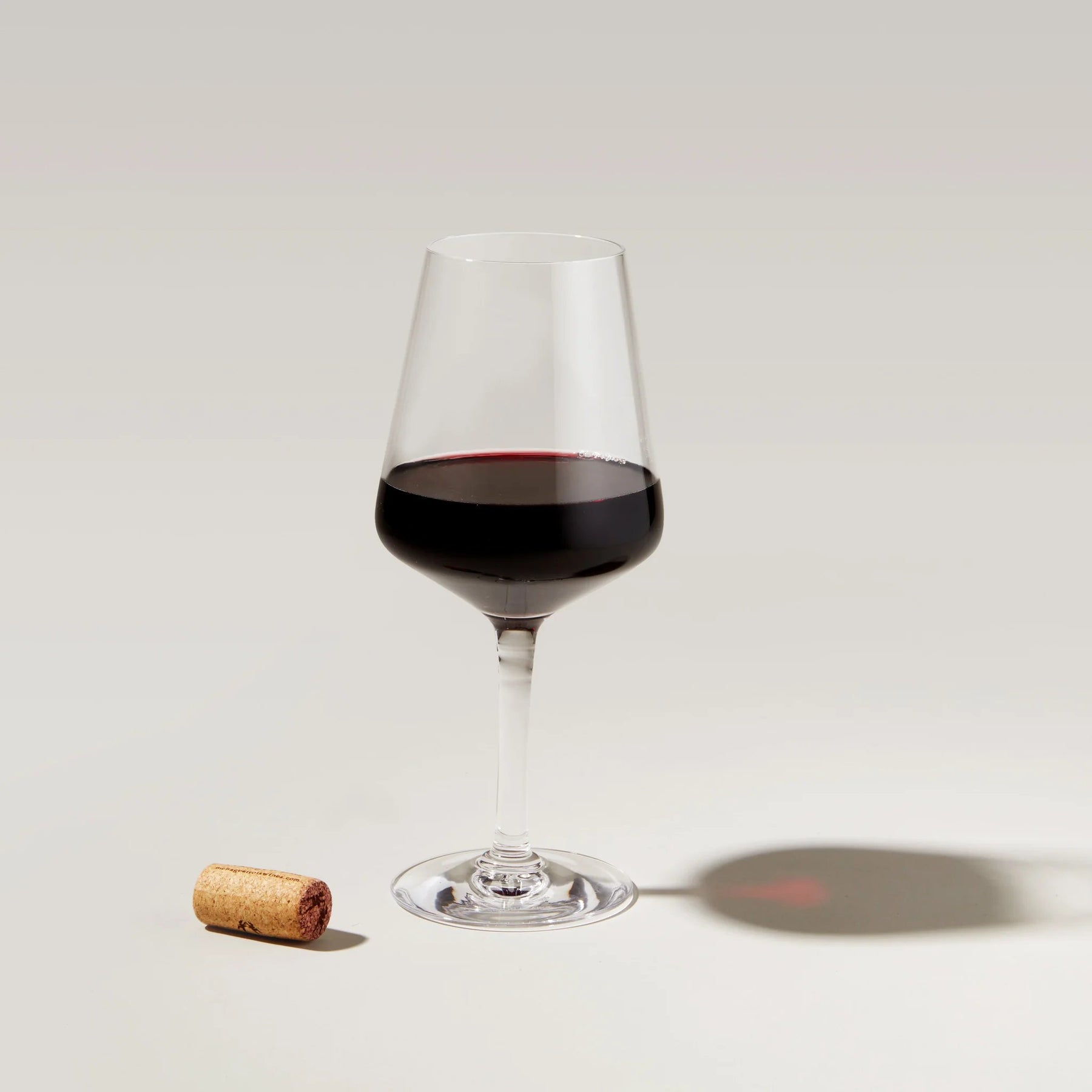 An image of Simon Pearce Vintner Red Wine in Gift Box - Set of 2