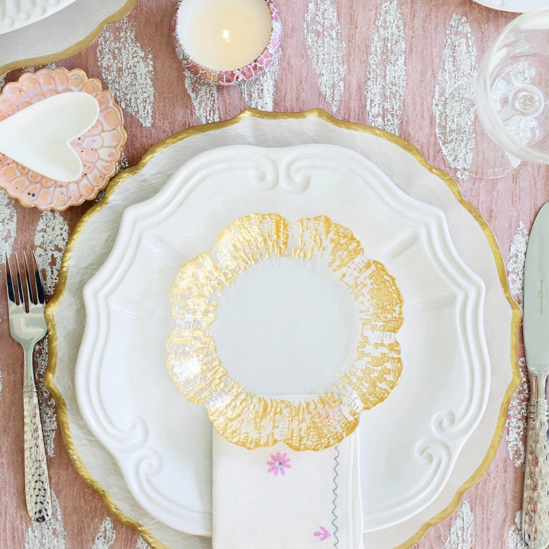 An image of Vietri Incanto Stone Baroque Dinner Plate