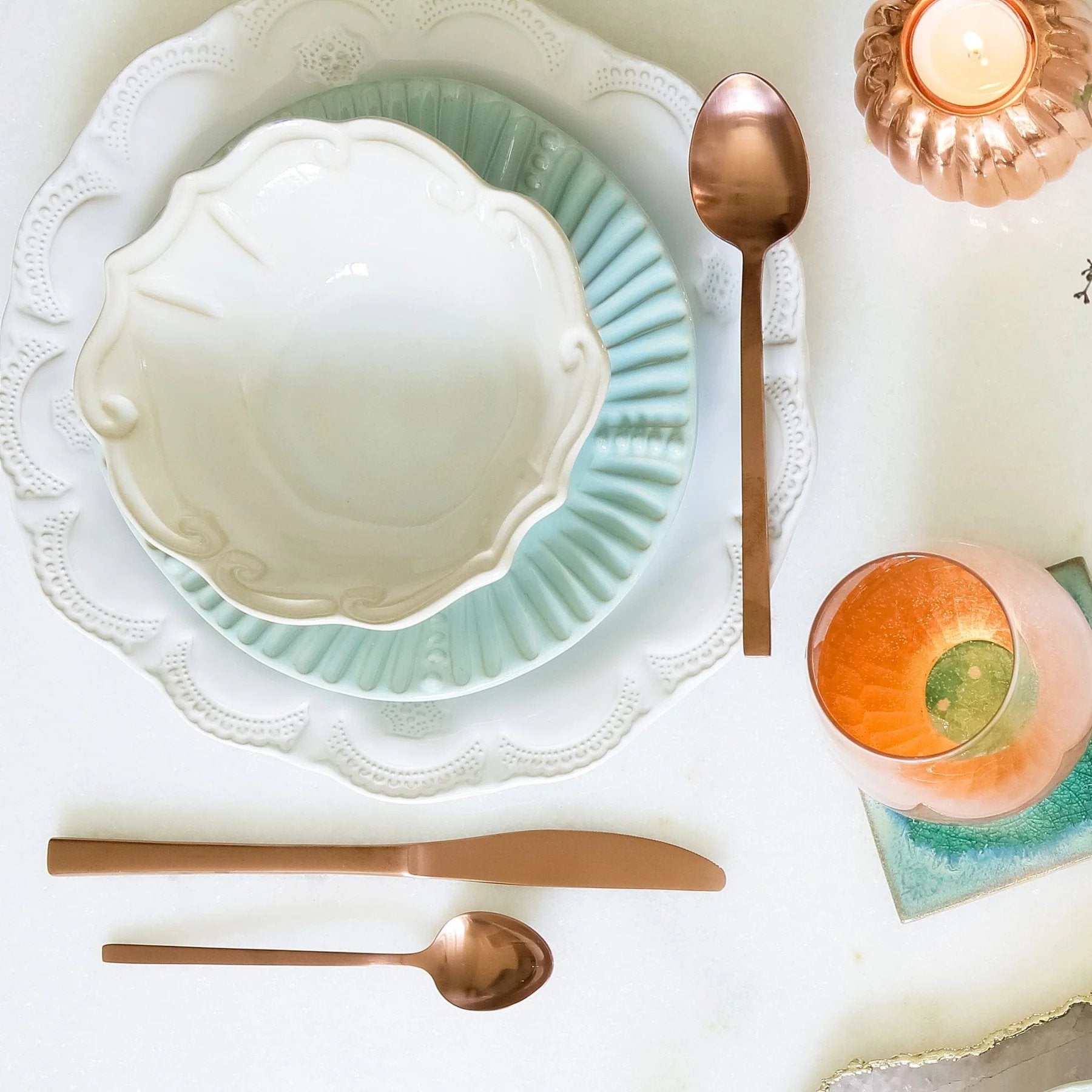 An image of Vietri Incanto Stone Lace Dinner Plate