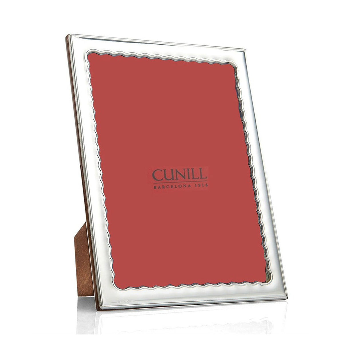 An image of Cunill Sterling Silver Drifts Picture Frame