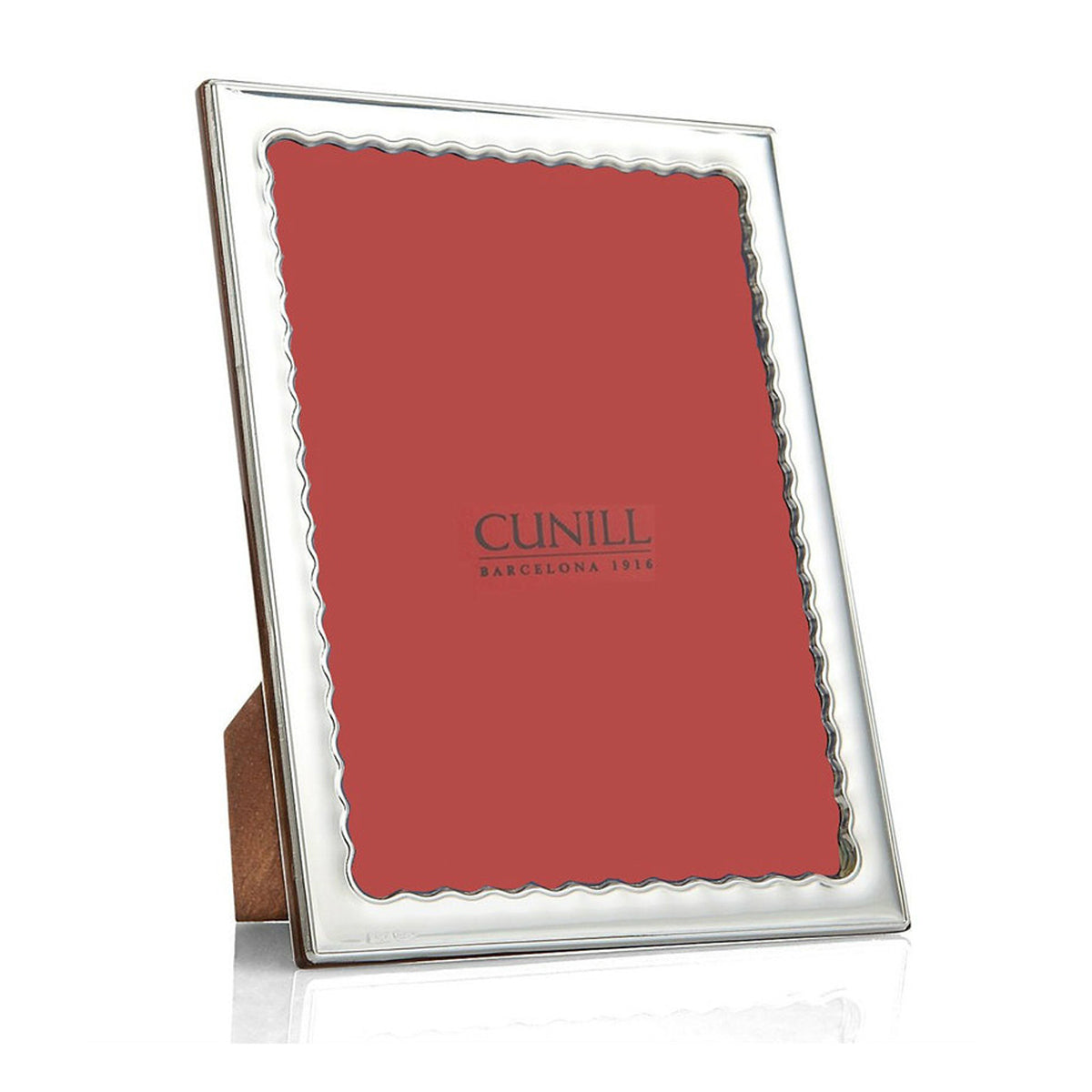 An image of Cunill Sterling Silver Drifts Picture Frame