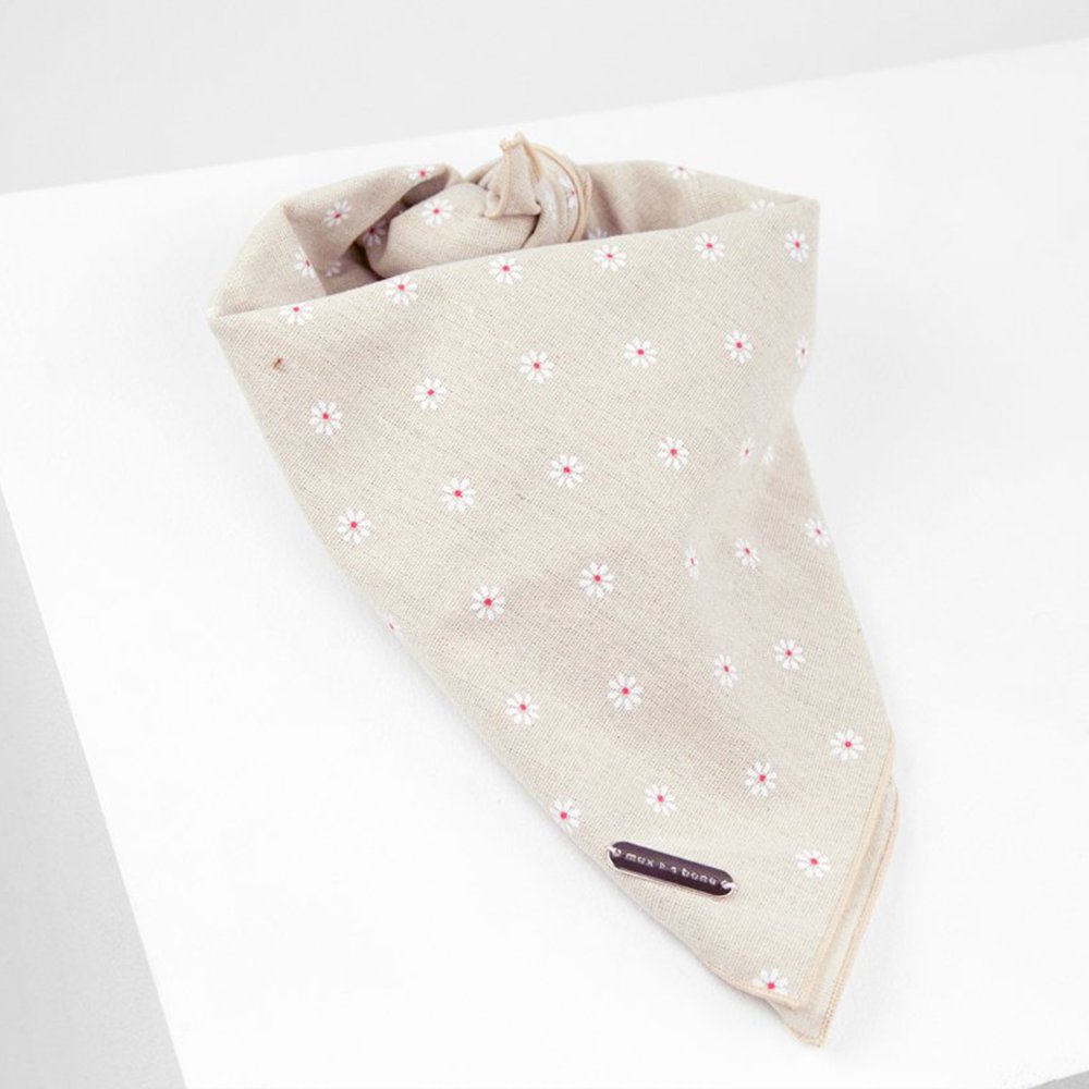 Max-Bone Ivory Daisy Bandana