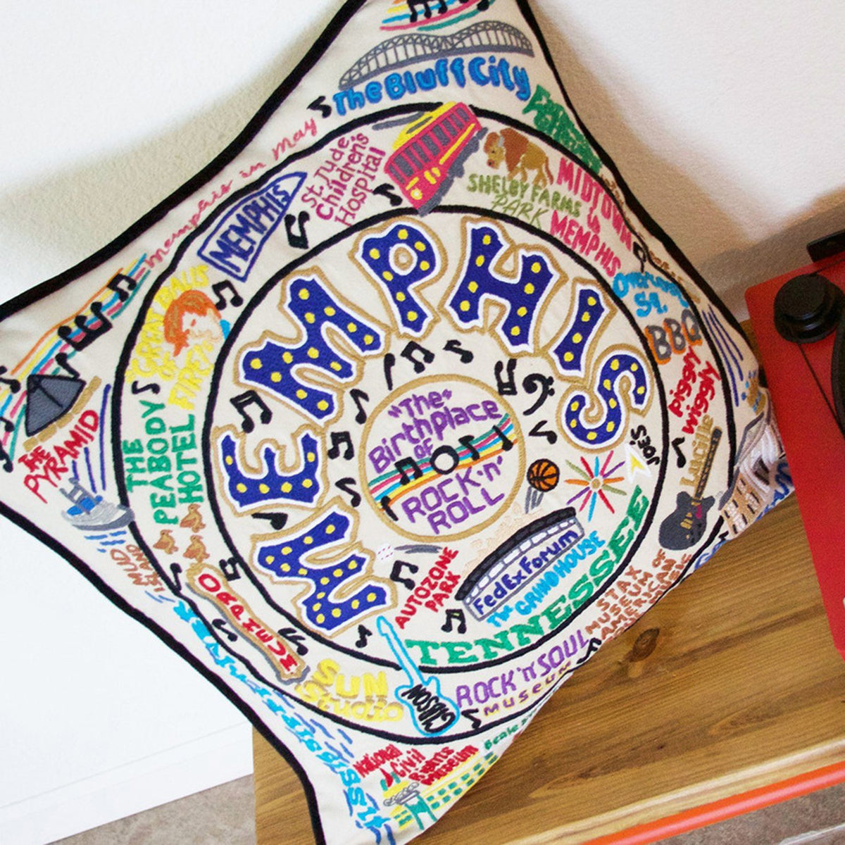 An image of Catstudio Memphis Pillow