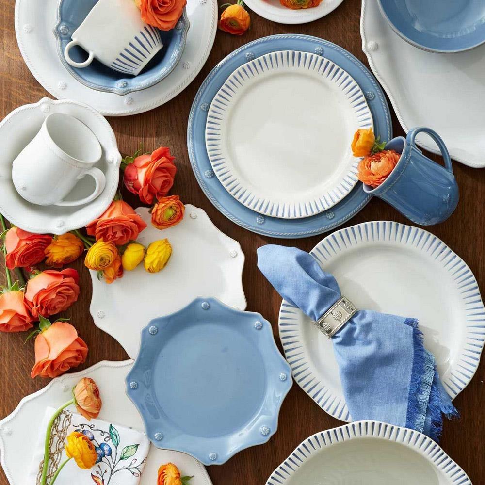 An image of Juliska Berry & Thread Scalloped Dessert/Salad Plate