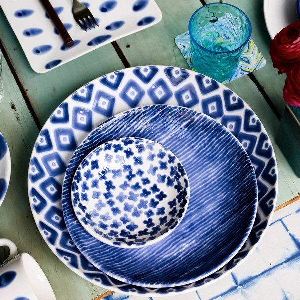 An image of Viva By Vietri Santorini Stripe Pasta Bowl