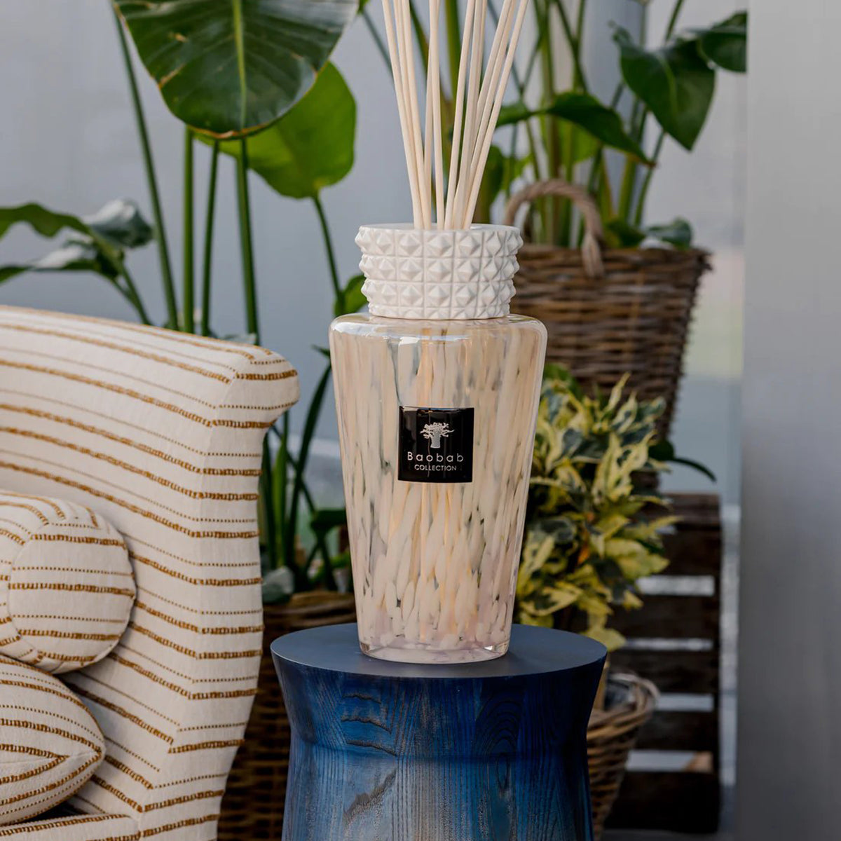 An image of Baobab Collection Pearls White Mini Totem Diffuser 8.4 fl oz