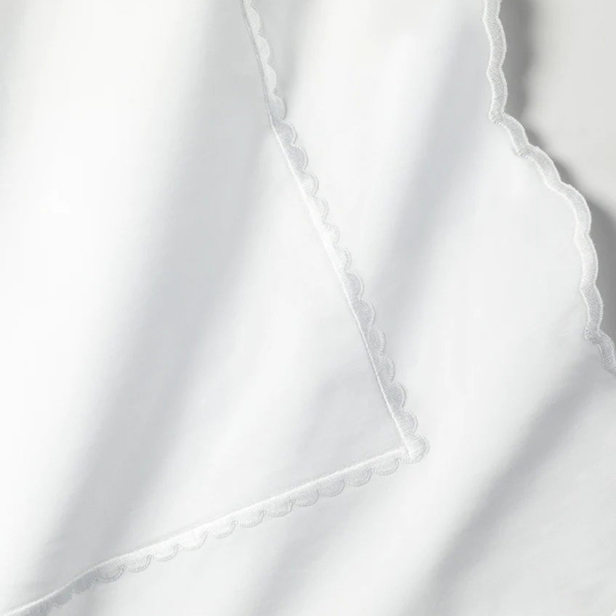 An image of Sferra Pettine Pillowcase Pair