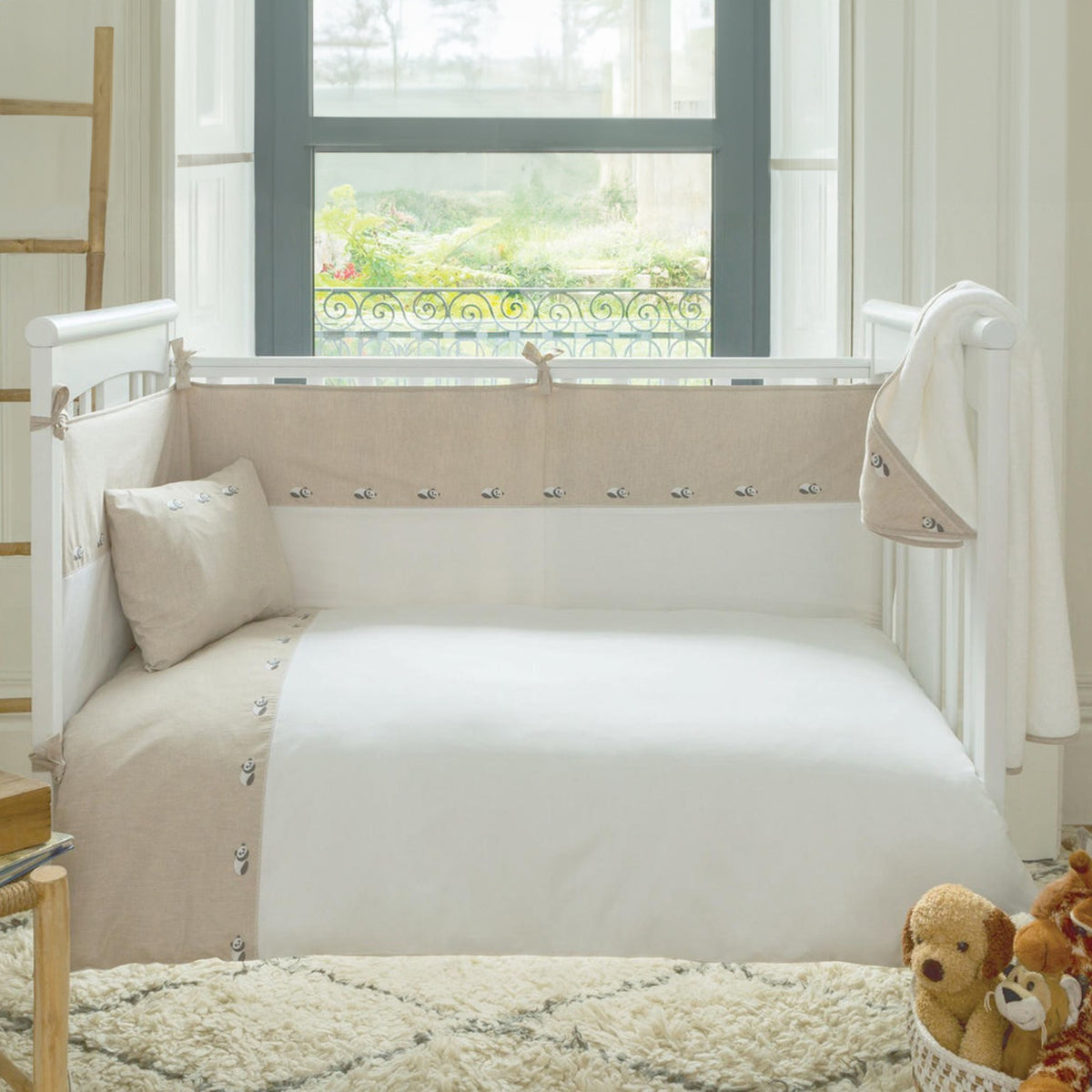 Bovi Walter Crib Duvet Cover