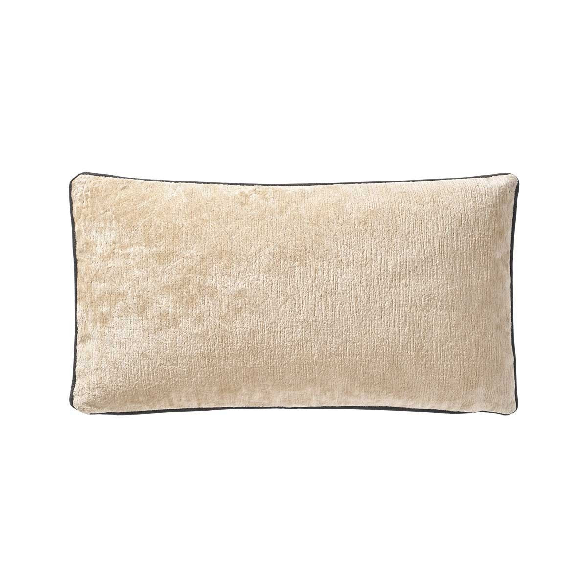 An image of Yves Delorme Boromee Decorative Pillow