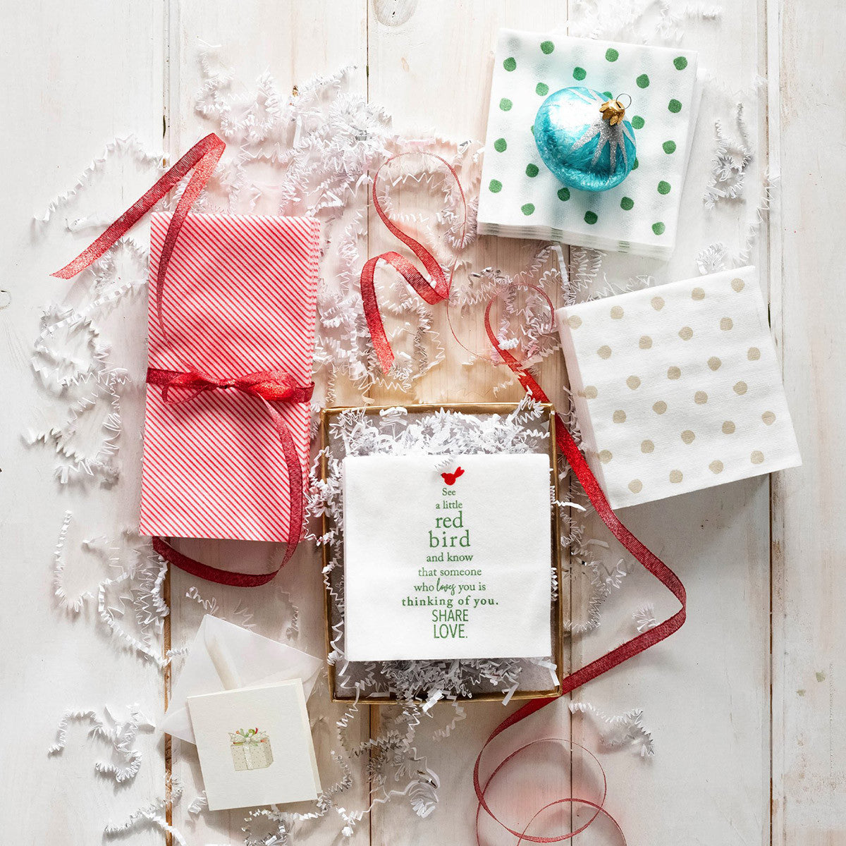 An image of Vietri Holiday Tree Cocktail Napkins