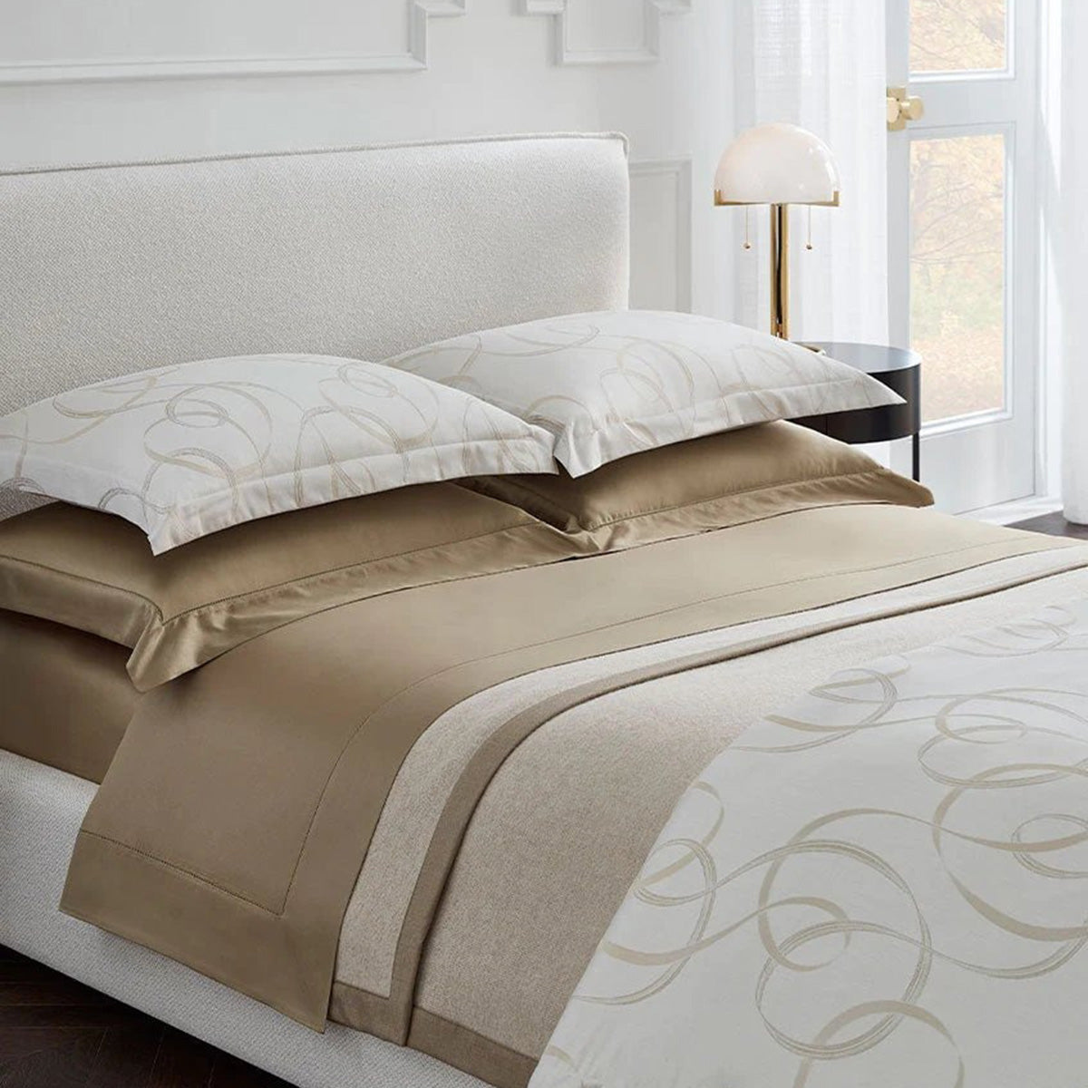An image of Sferra Caravino Duvet Cover