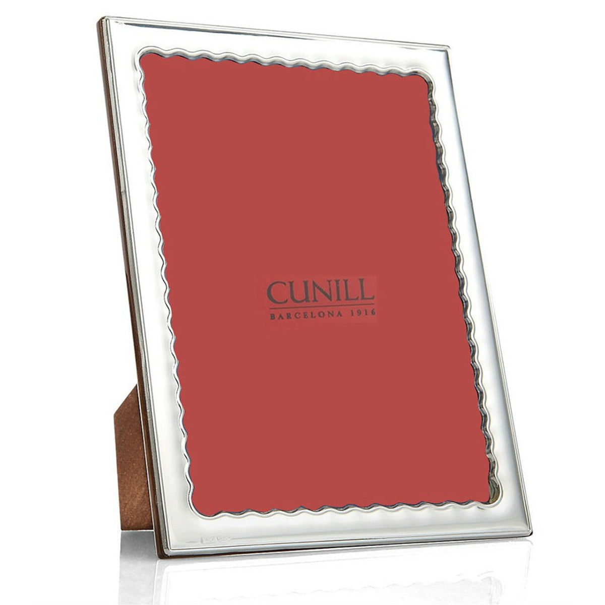 An image of Cunill Sterling Silver Drifts Picture Frame