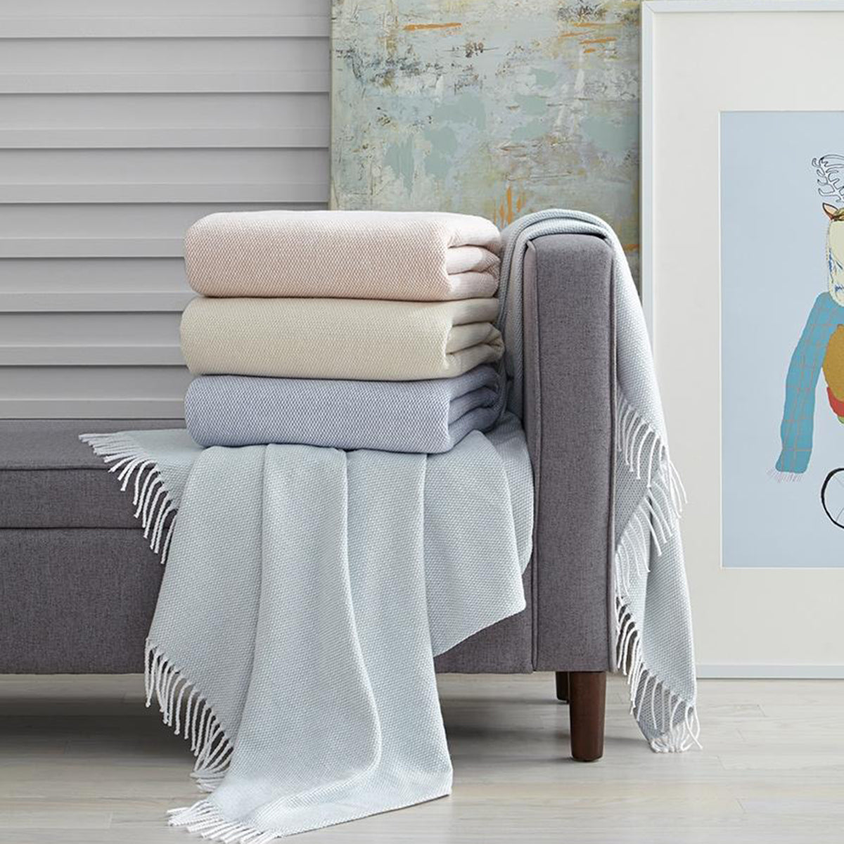 An image of Sferra Terzo Throw