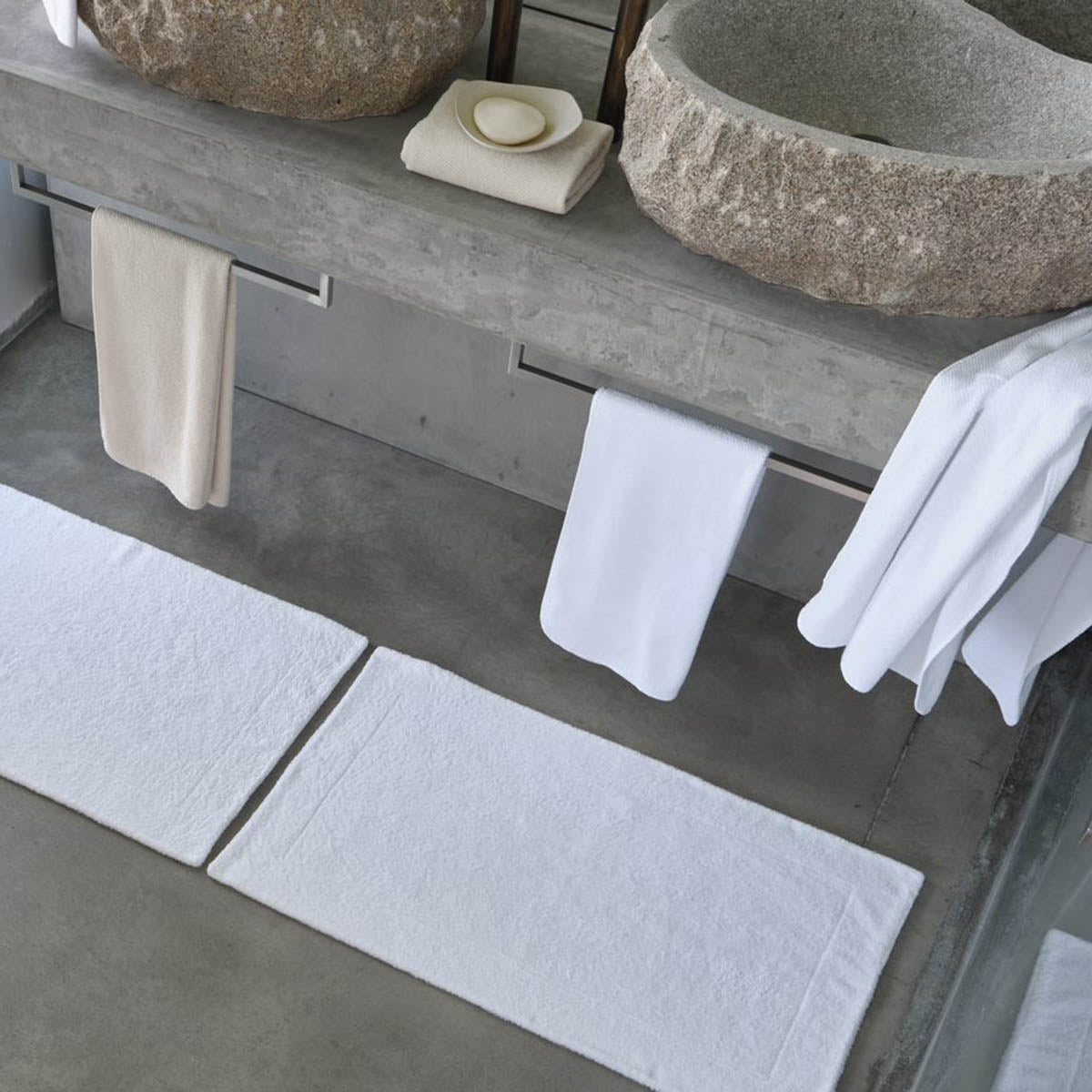 An image of Abyss & Habidecor Double Tub Mat