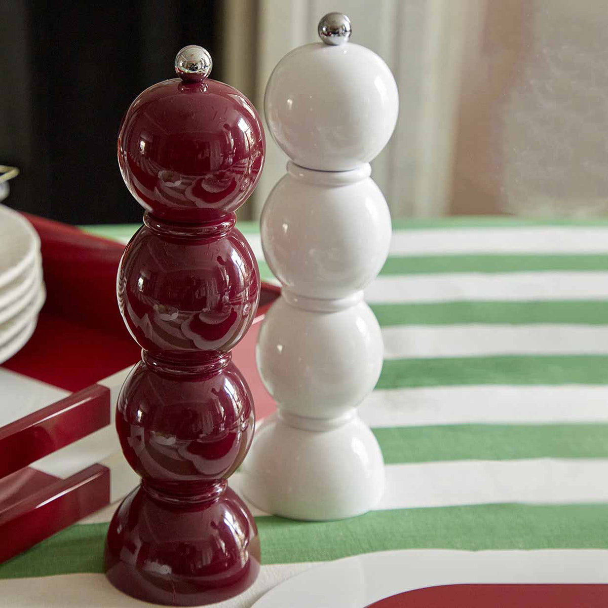 An image of Addison Ross Lacquered Salt & Pepper Grinder