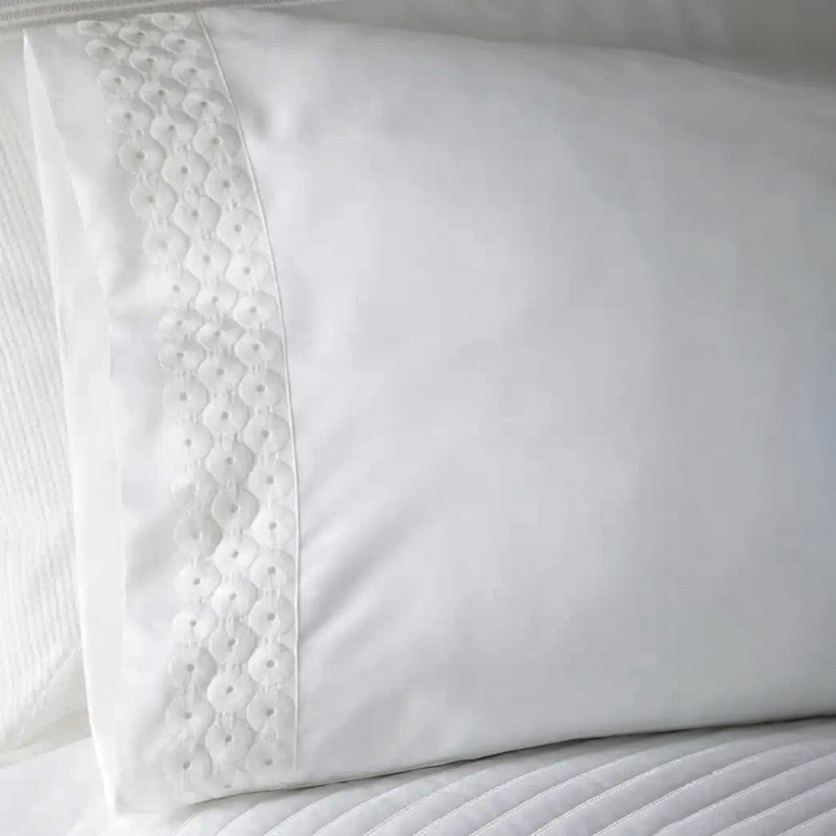 Bovi Angele Pillowcase Pair