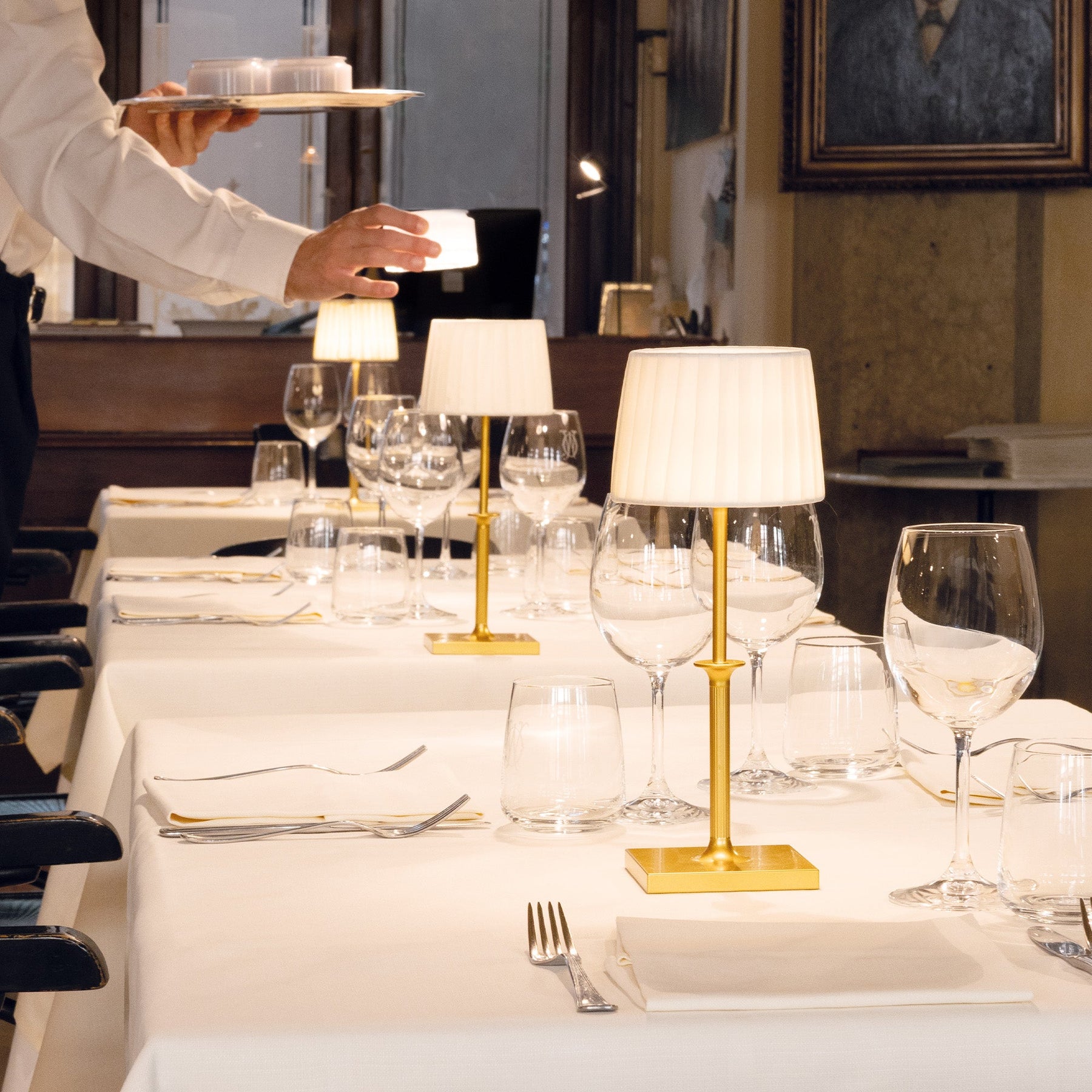 An image of Zafferano Poldina Classic Cordless Lamp