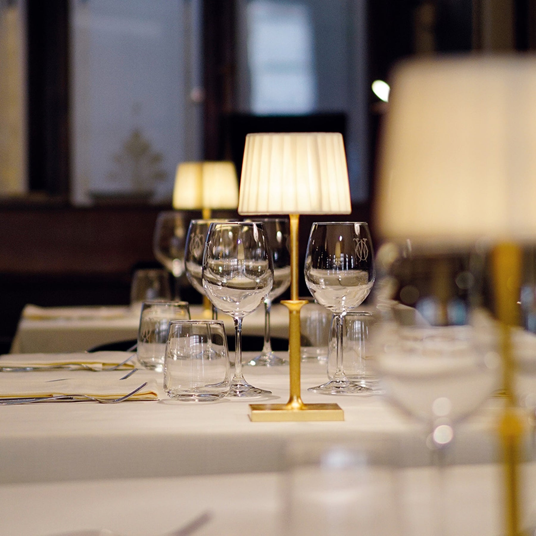 An image of Zafferano Poldina Classic Cordless Lamp