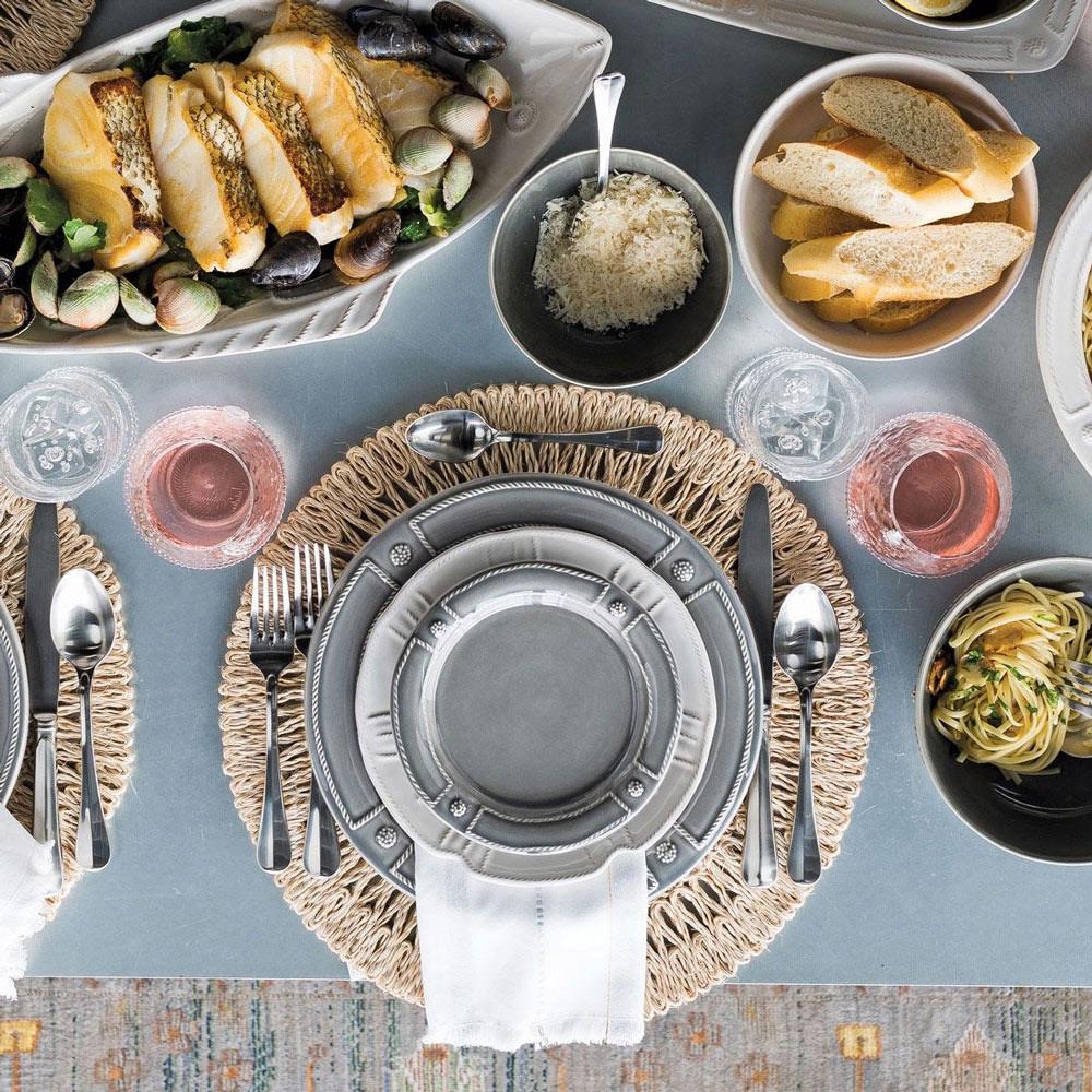 An image of Juliska Straw Loop Placemat