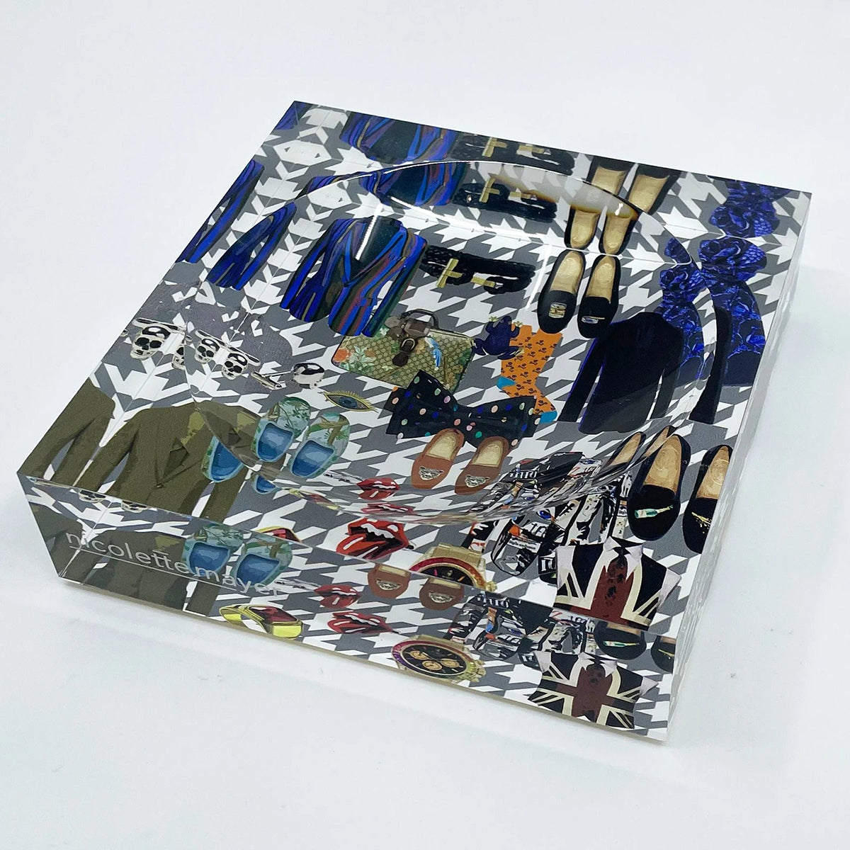 An image of Nicolette Mayer Bougie Men Metal Acrylic Candy Tray