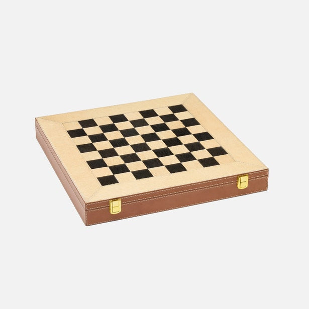 An image of Pigeon and Poodle Grantham Chess Game Set