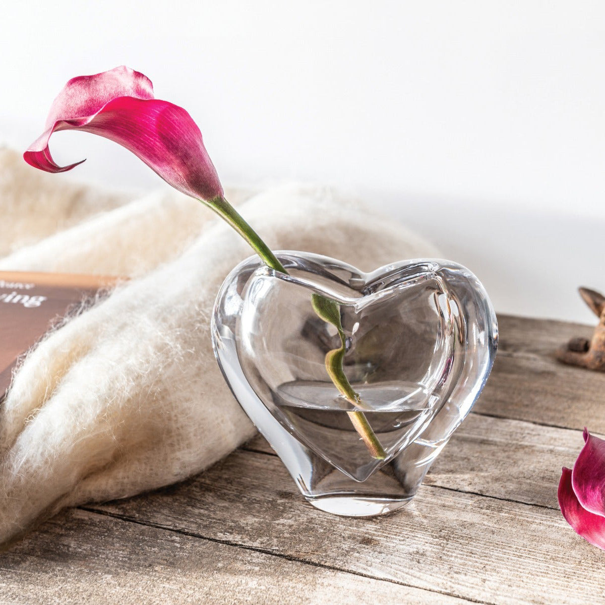 An image of Simon Pearce Romance Vase
