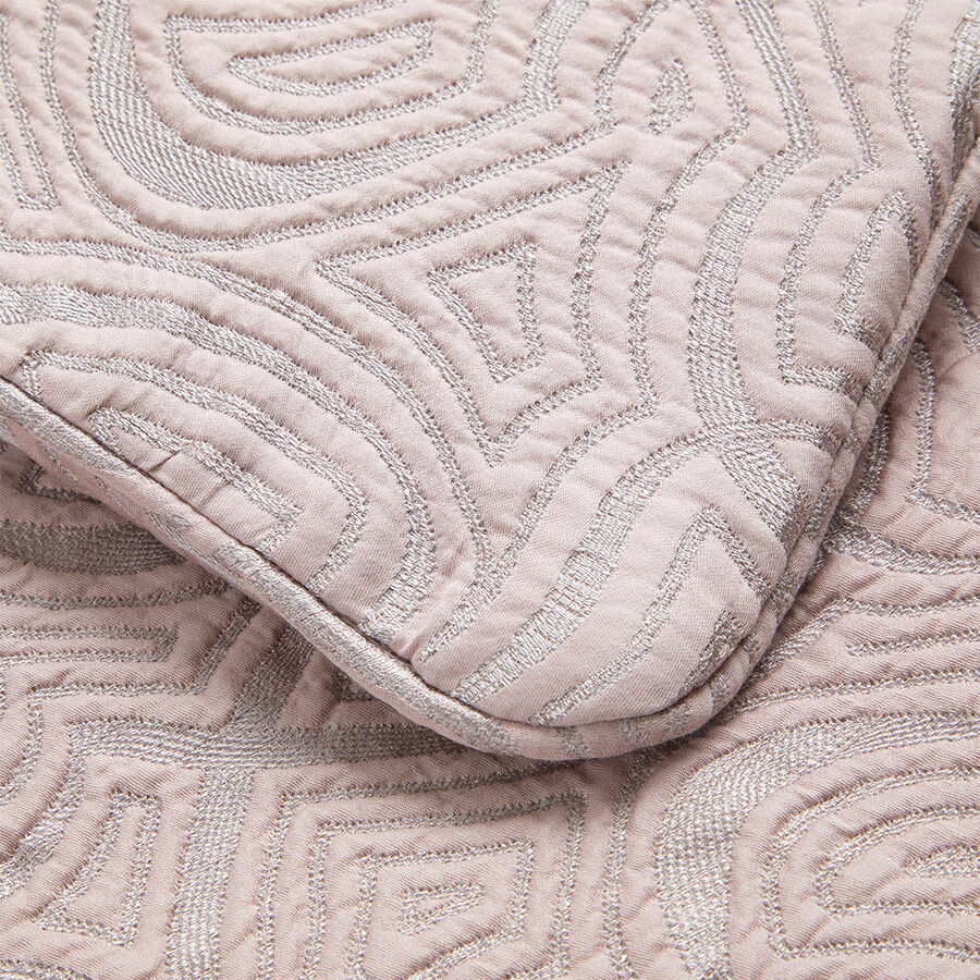 An image of Yves Delorme Corolles Quilted Coverlet