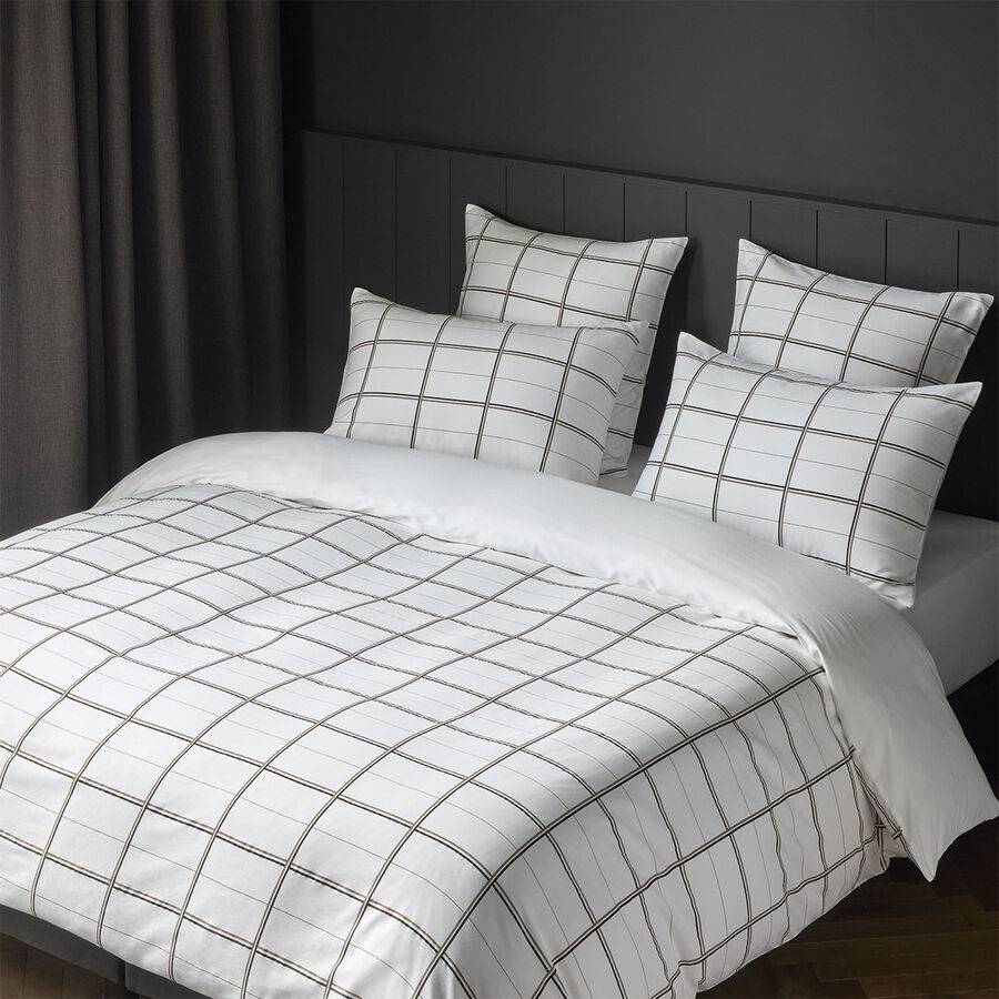 An image of Yves Delorme / Hugo Boss Check Sheet Set