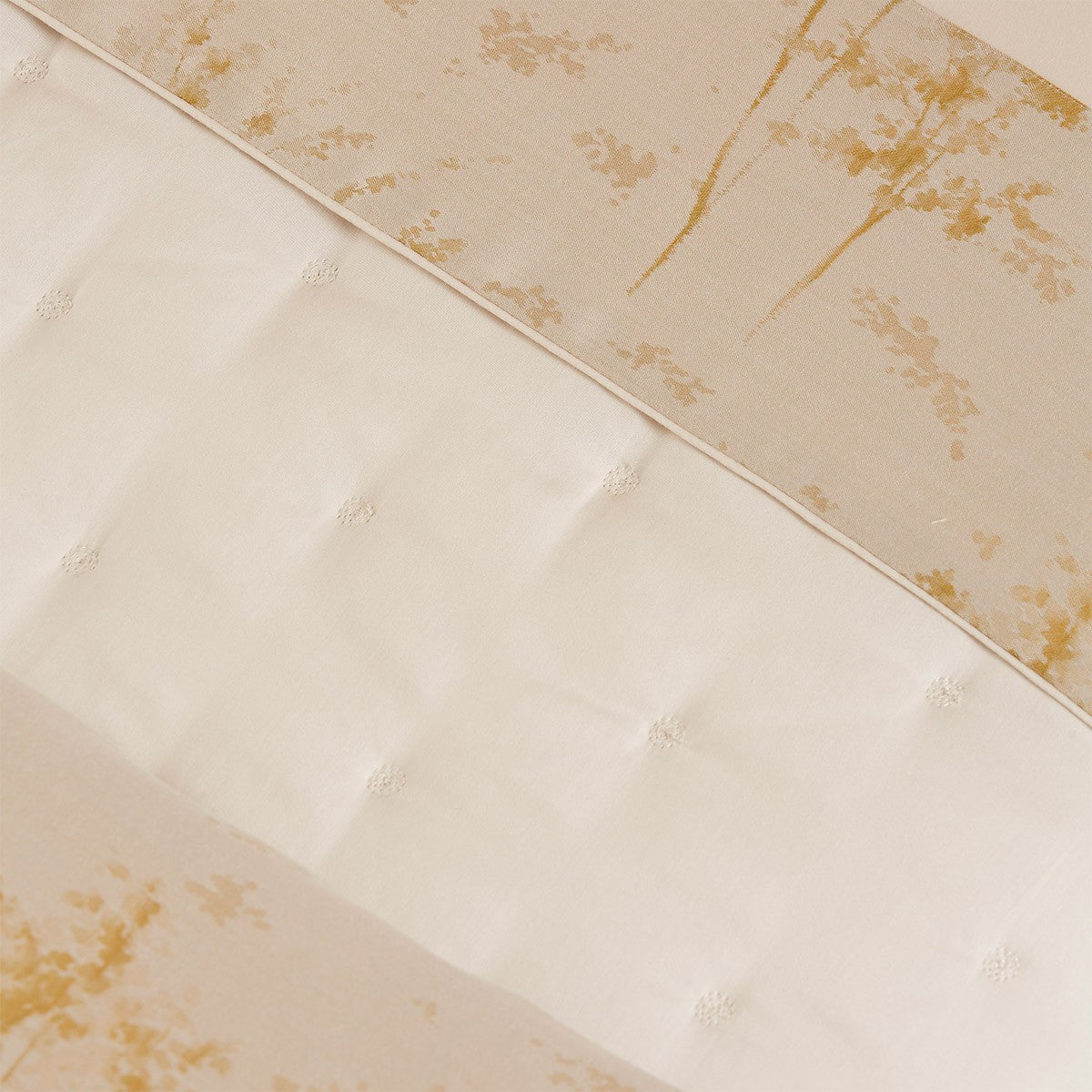 An image of Yves Delorme Legende Flat Sheet