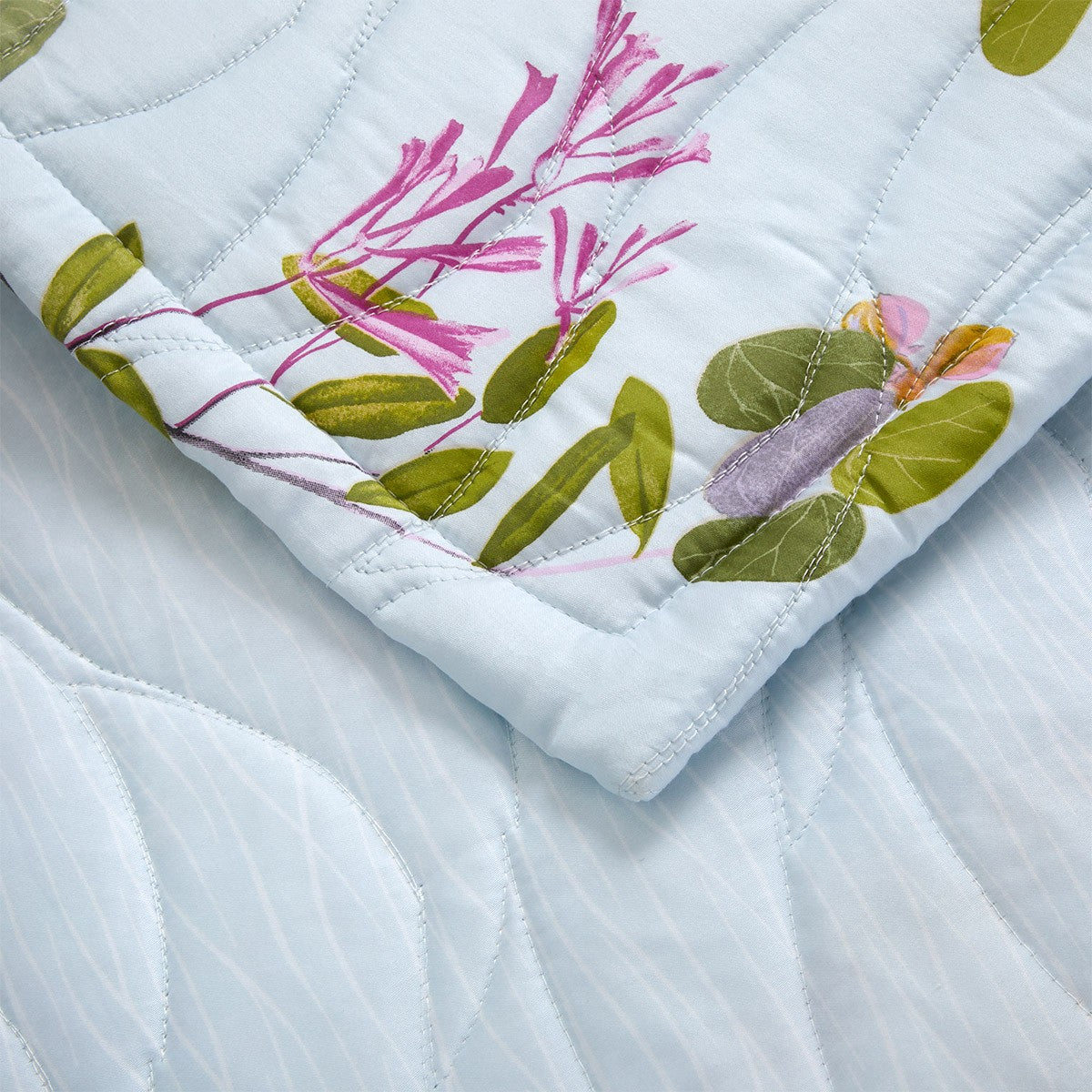 An image of Yves Delorme Luciole Quilted Coverlet