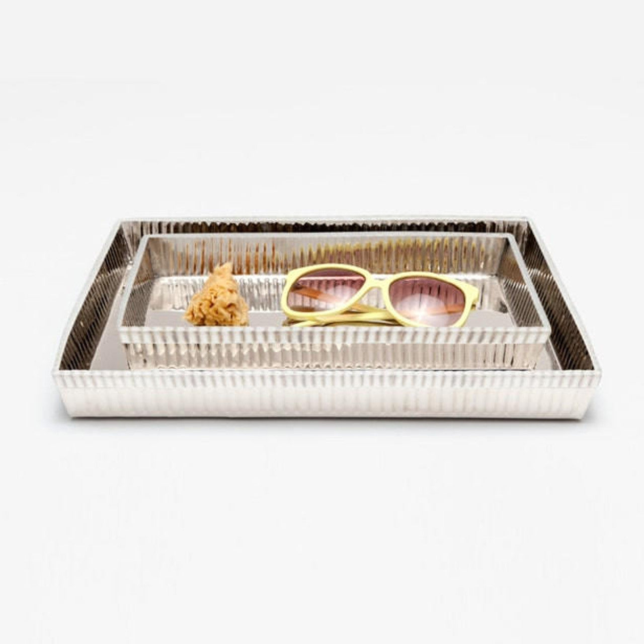 Pigeon & Poodle Redon Tray (Set of 2)