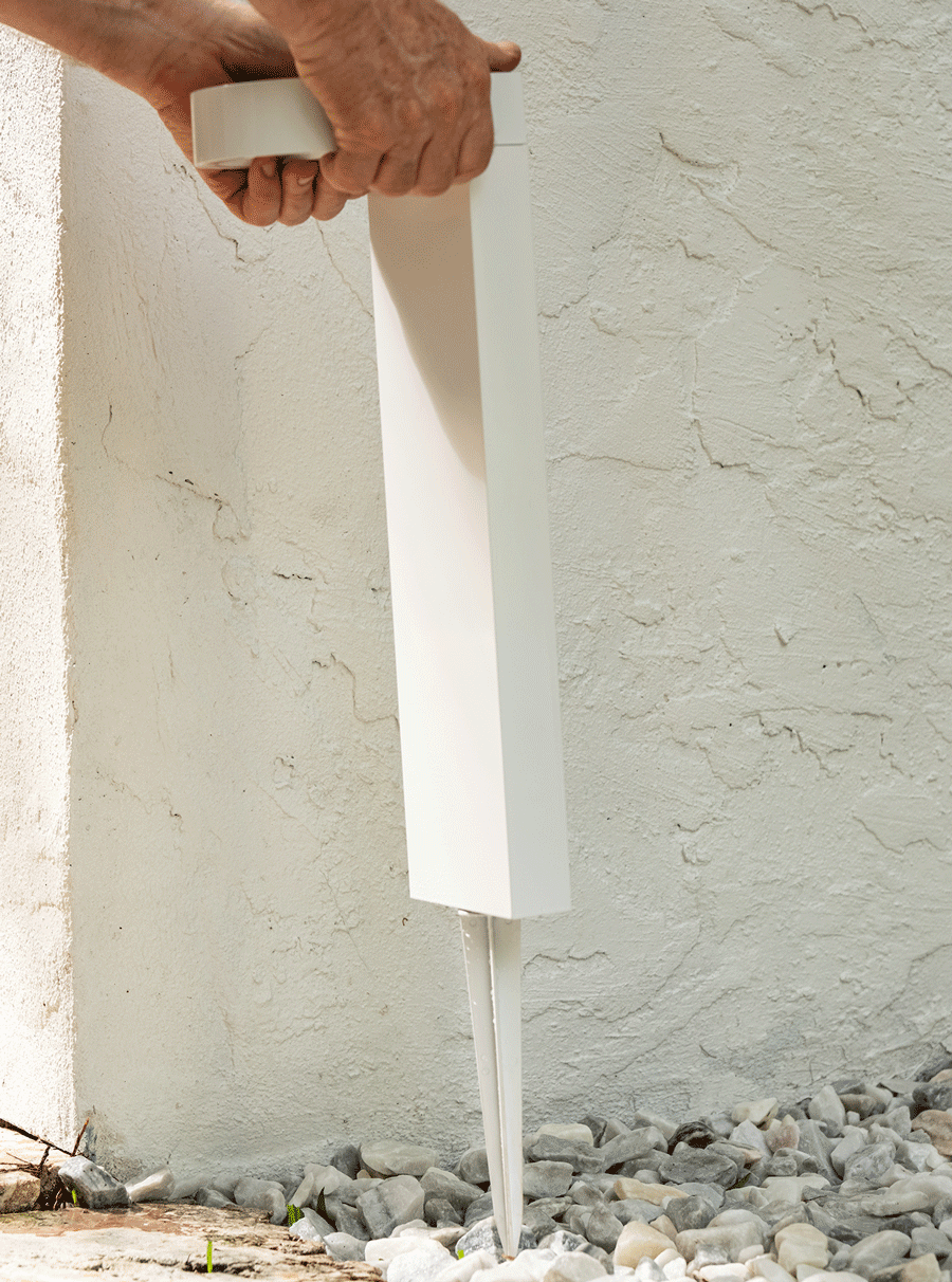 An image of Solzo Walkway Light