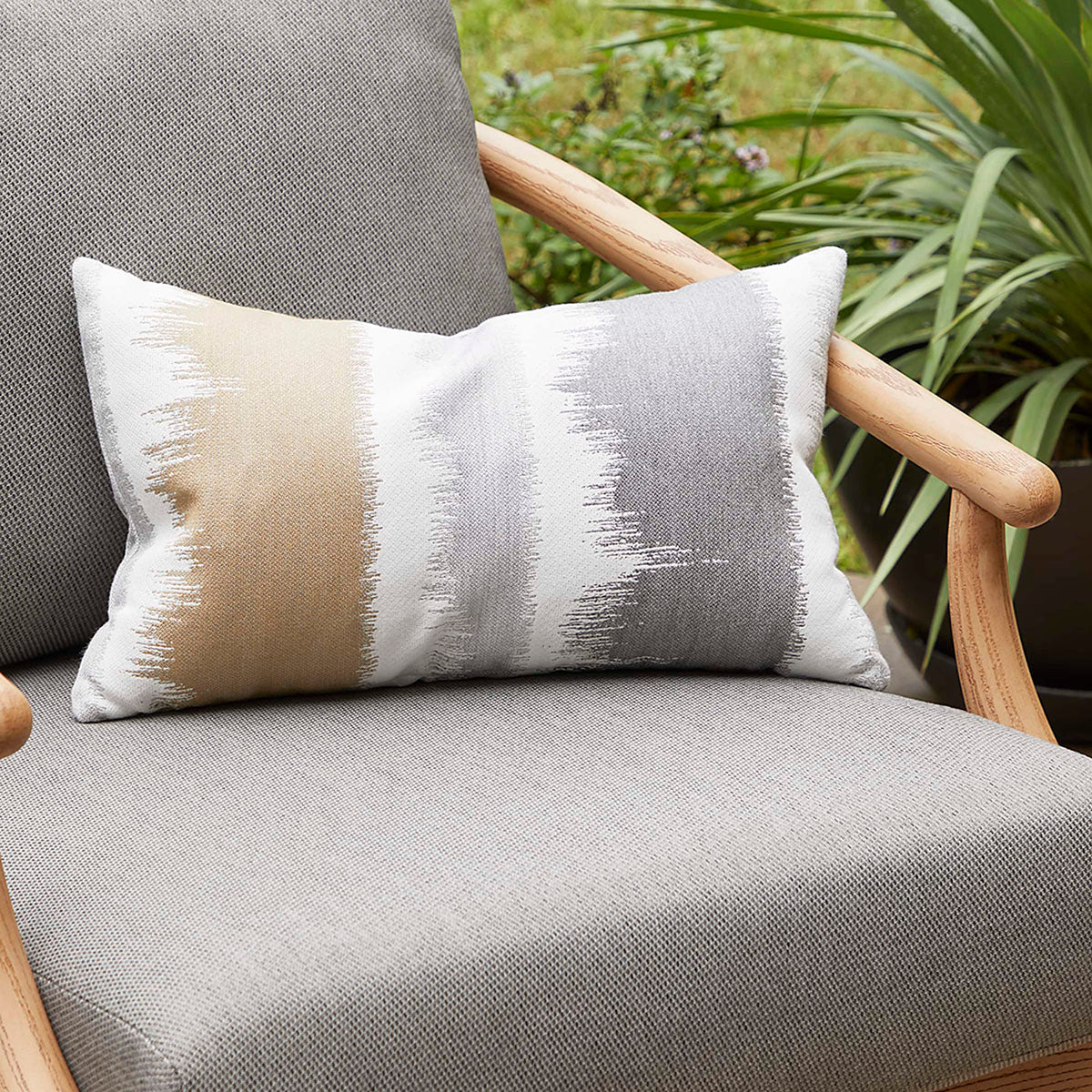 Outdoor Throw Pillows