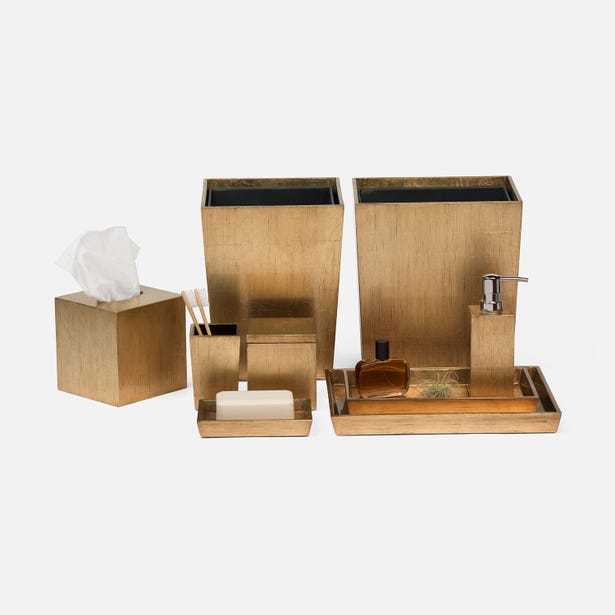 Vanity Pigeon & Poodle Tanlay