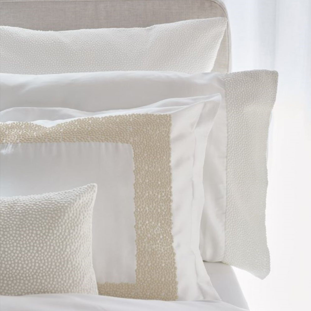 Bovi Pearls Pillowcase Pair
