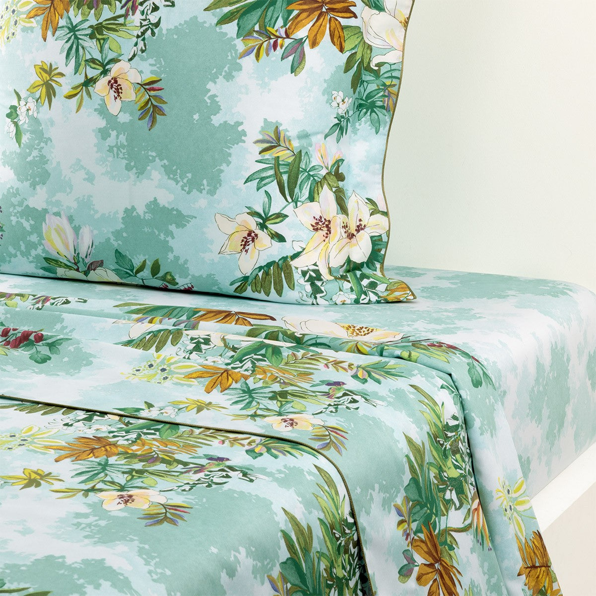 An image of Yves Delorme Panorama Flat Sheet