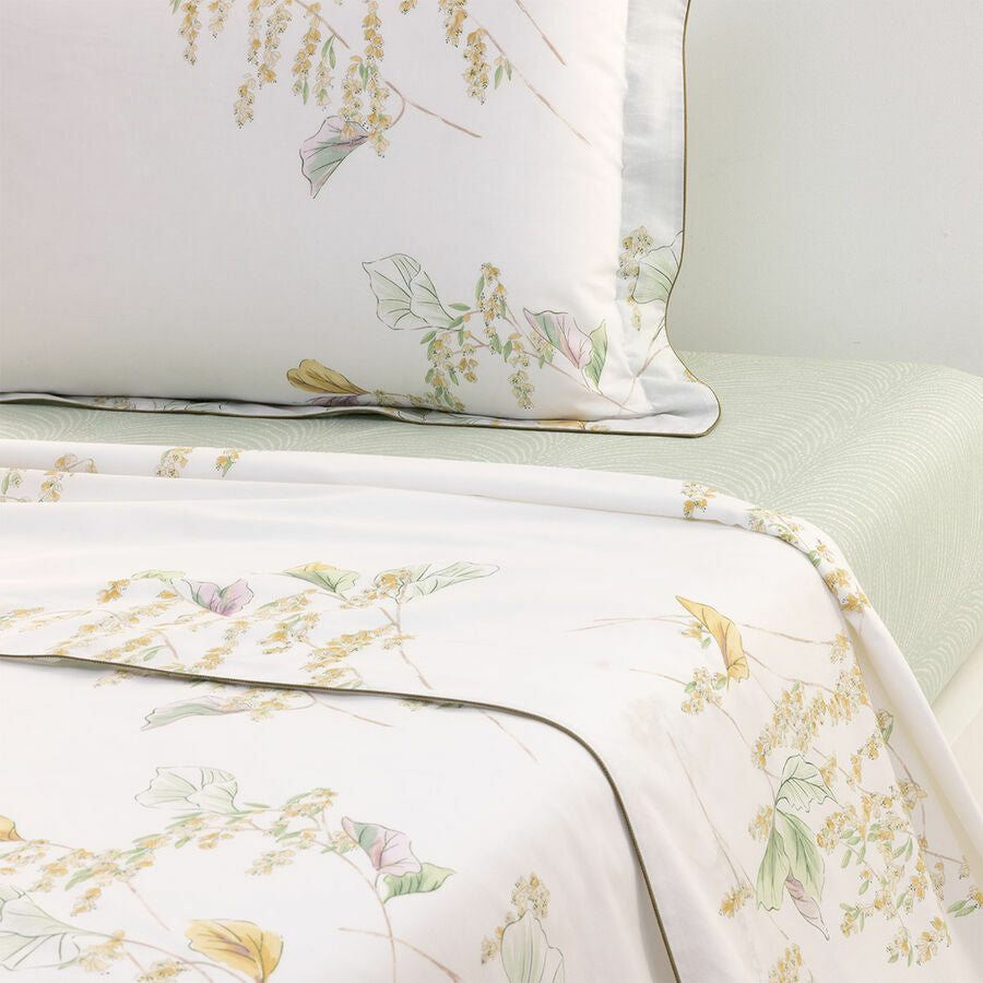 An image of Yves Delorme Pollen Flat Sheet