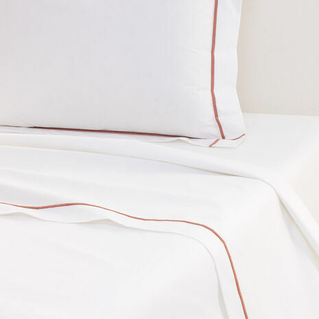 An image of Yves Delorme Athena Flat Sheet