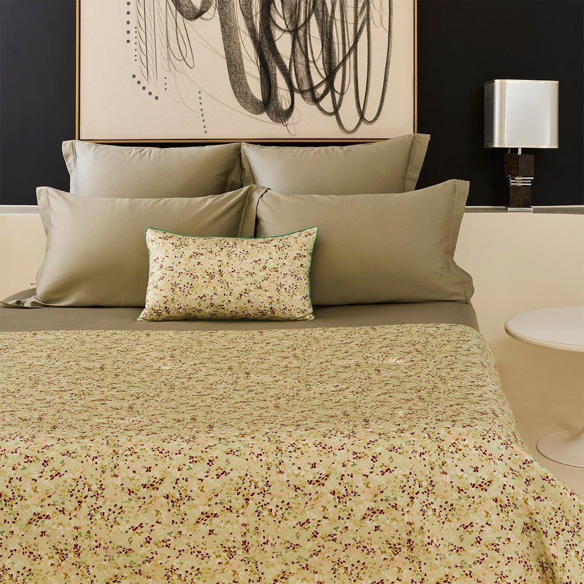 An image of Yves Delorme Gaura Counterpane