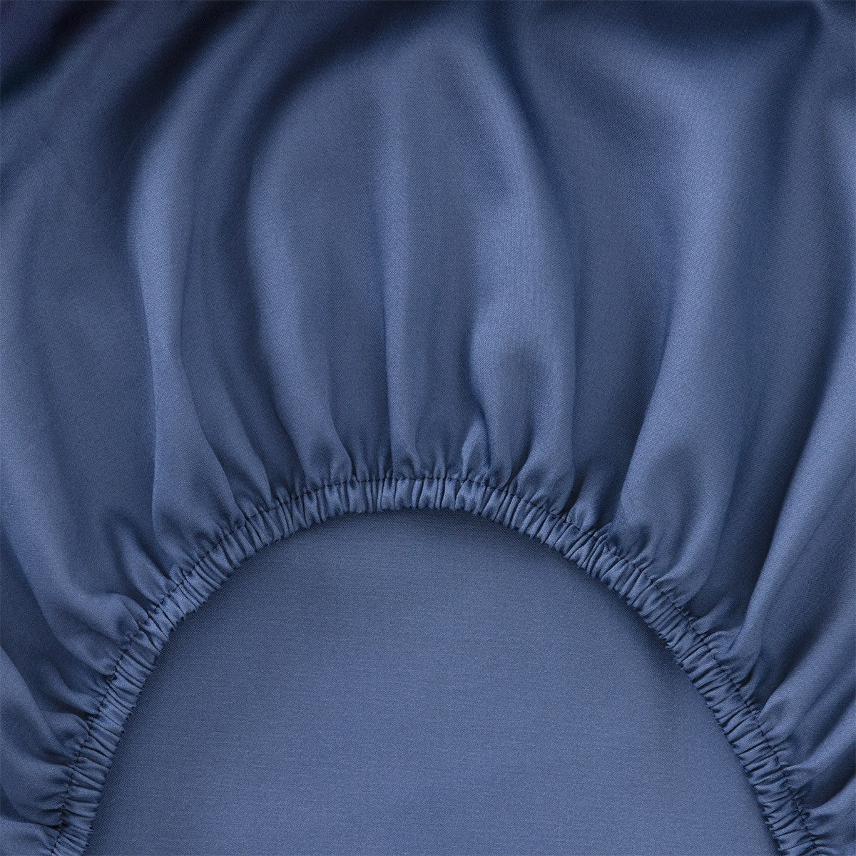 An image of Yves Delorme Triomphe Fitted Sheet