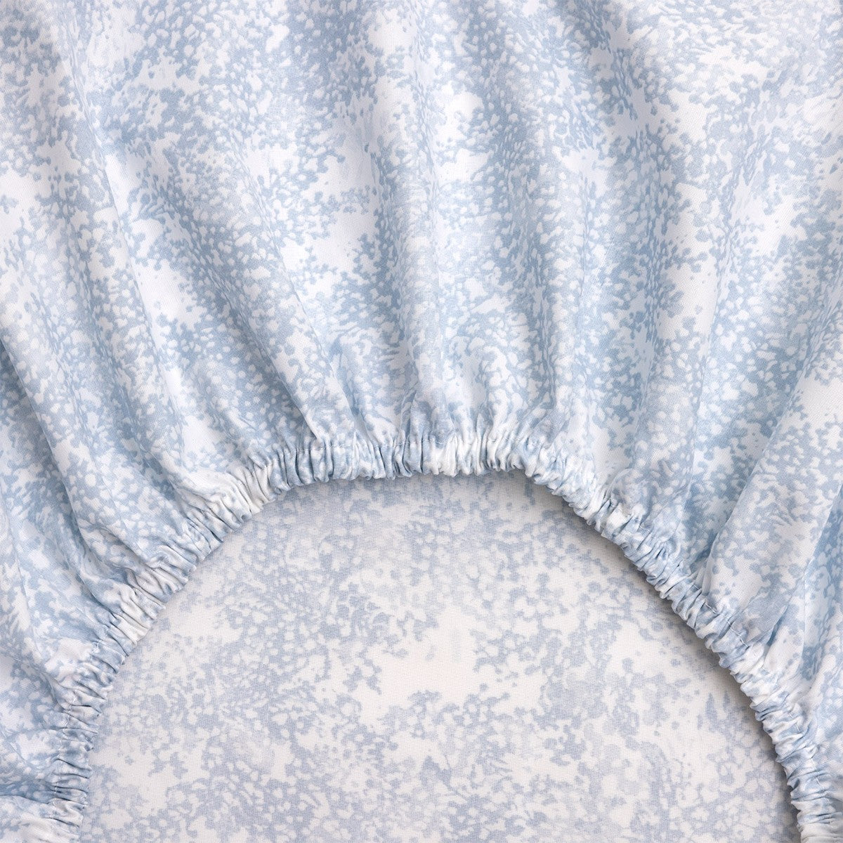 An image of Yves Delorme Lande Fitted Sheet