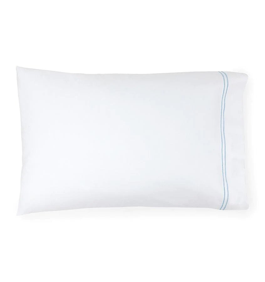 An image of Sferra Grande Hotel Pillowcase Pair