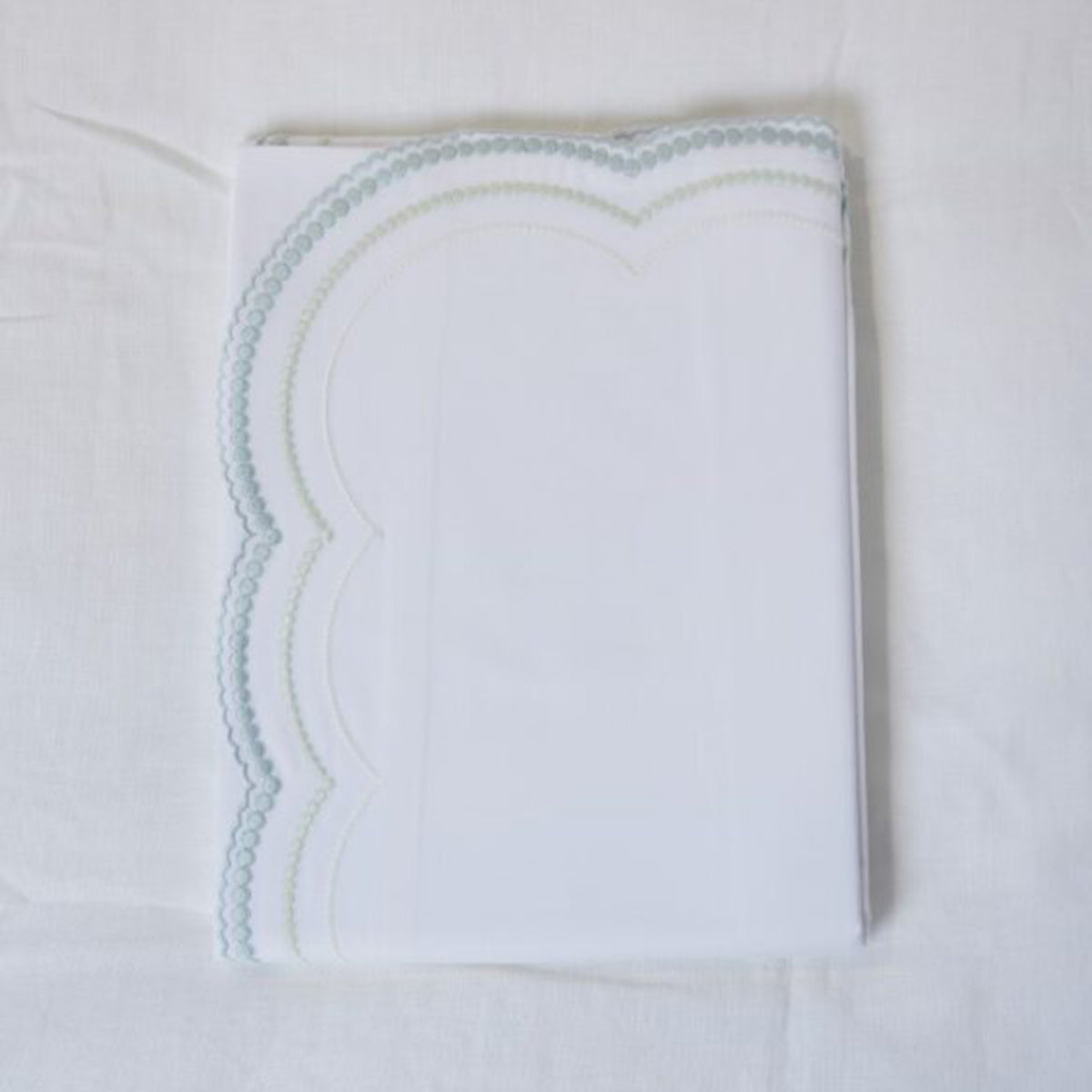 An image of Gracious Home Amanda Duvet Cover