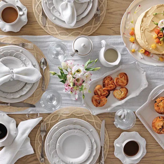 An image of Juliska Berry & Thread Whitewash Hostess Tray