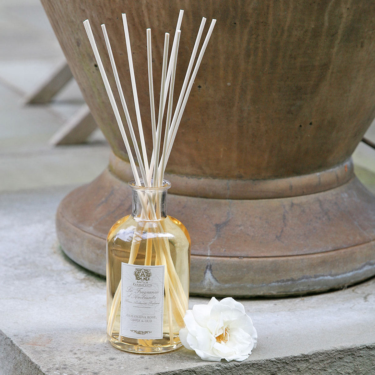 An image of Antica Farmacista Damascena Rose, Orris & Oud Reed Diffuser 8.5 fl oz